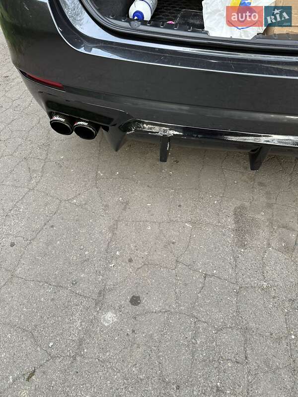 Седан BMW 5 Series 2011 в Виннице