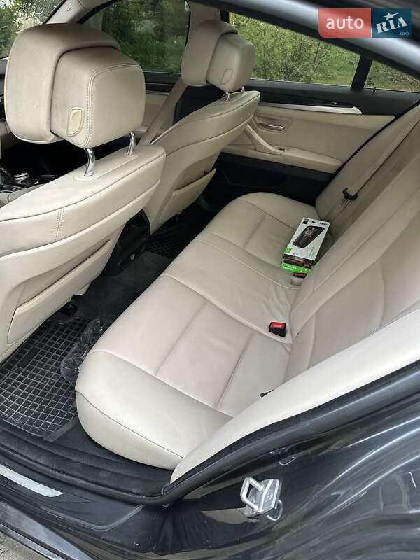 Седан BMW 5 Series 2011 в Виннице
