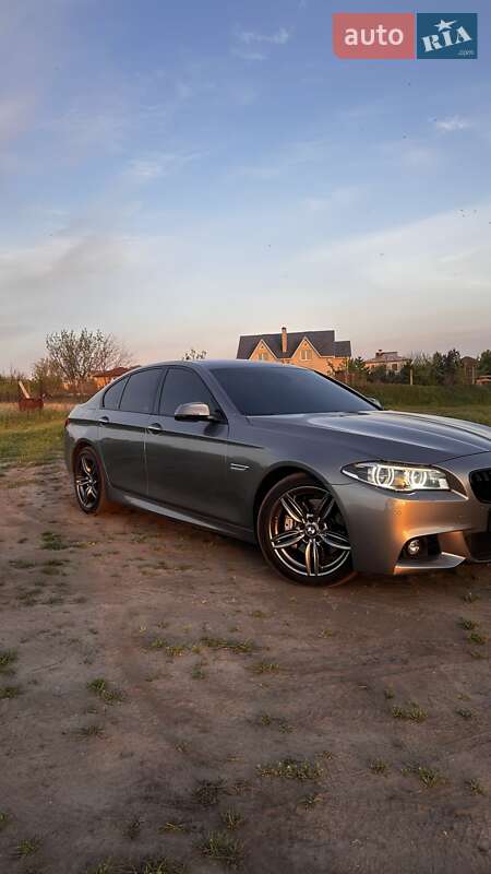 Седан BMW 5 Series 2016 в Дніпрі фото 10 Седан BMW 5 Series 2016 в Дніпрі