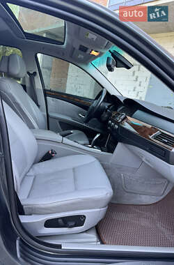 Седан BMW 5 Series 2008 в 