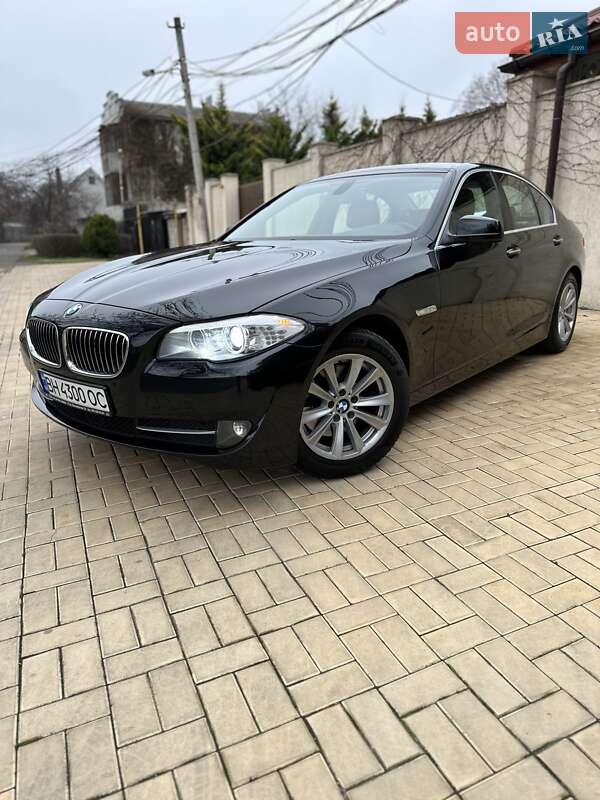 Седан BMW 5 Series 2012 в Одессе