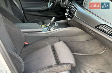 Седан BMW 5 Series 2021 в 