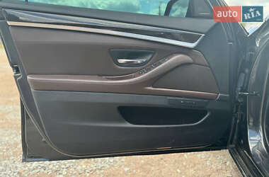 Седан BMW 5 Series 2014 в 