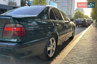 Седан BMW 5 Series 1999 в 