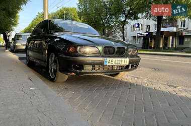 Седан BMW 5 Series 1999 в 