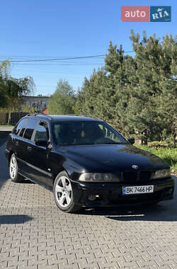 Універсал BMW 5 Series 2001 в Луцьку