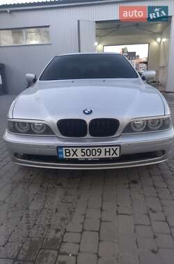 Седан BMW 5 Series 2002 в Староконстантинове