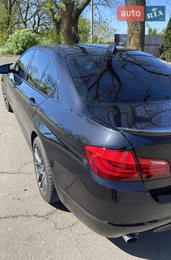 Седан BMW 5 Series 2012 в 