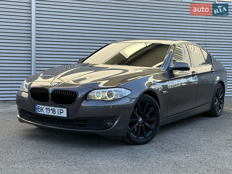 Седан BMW 5 Series 2012 в Рівному