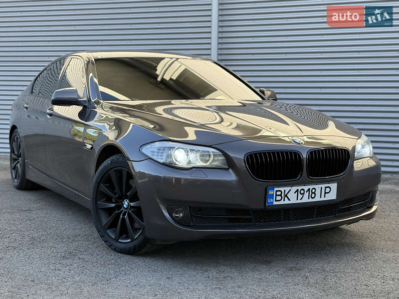 BMW 5 Series 2012