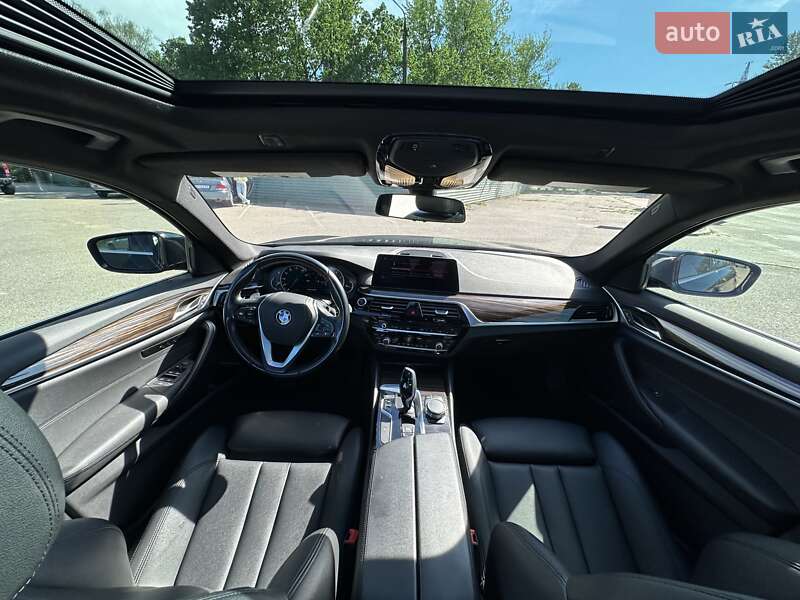 Седан BMW 5 Series 2018 в Харькове
