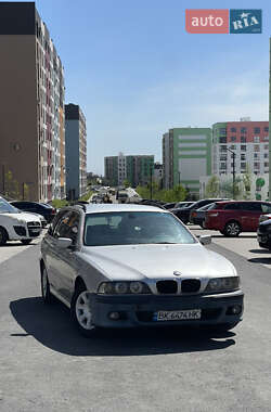 Универсал BMW 5 Series 2001 в Ровно