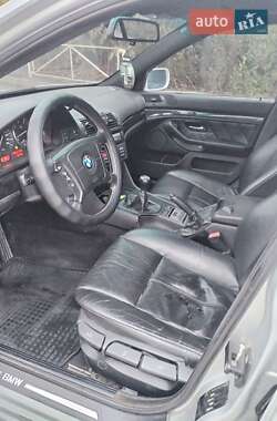 Седан BMW 5 Series 2000 в 