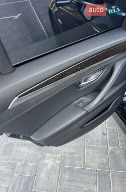 Седан BMW 5 Series 2013 в 