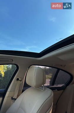 Седан BMW 5 Series 2013 в 