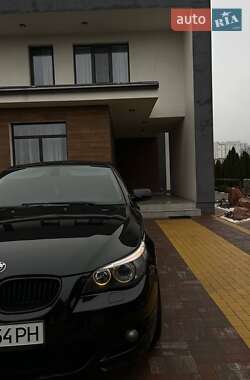 Седан BMW 5 Series 2004 в 