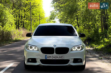 Седан BMW 5 Series 2012 в 
