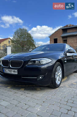 Седан BMW 5 Series 2012 в 