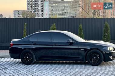 Седан BMW 5 Series 2012 в 