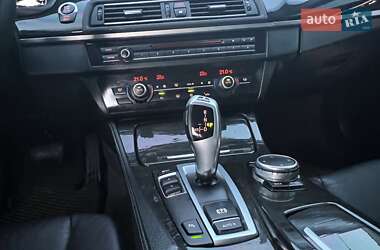Седан BMW 5 Series 2012 в 