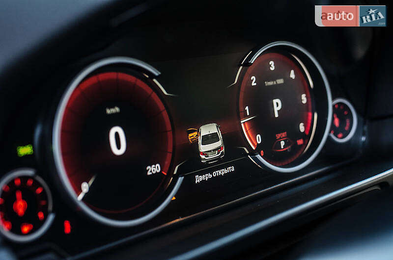 Седан BMW 5 Series 2015 в Житомире