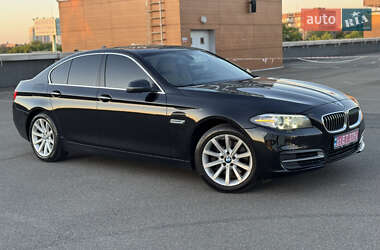 Седан BMW 5 Series 2014 в 