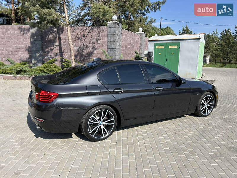Седан BMW 5 Series 2015 в Черкассах