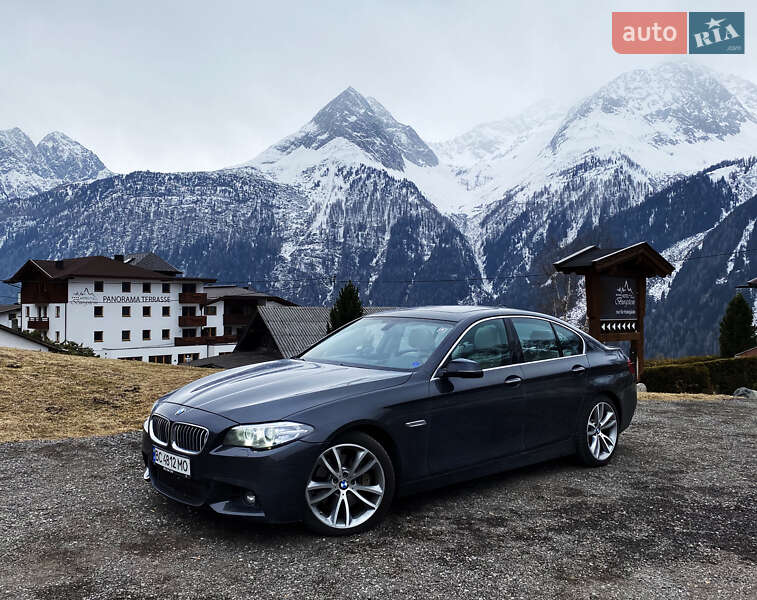 Седан BMW 5 Series 2013 в 