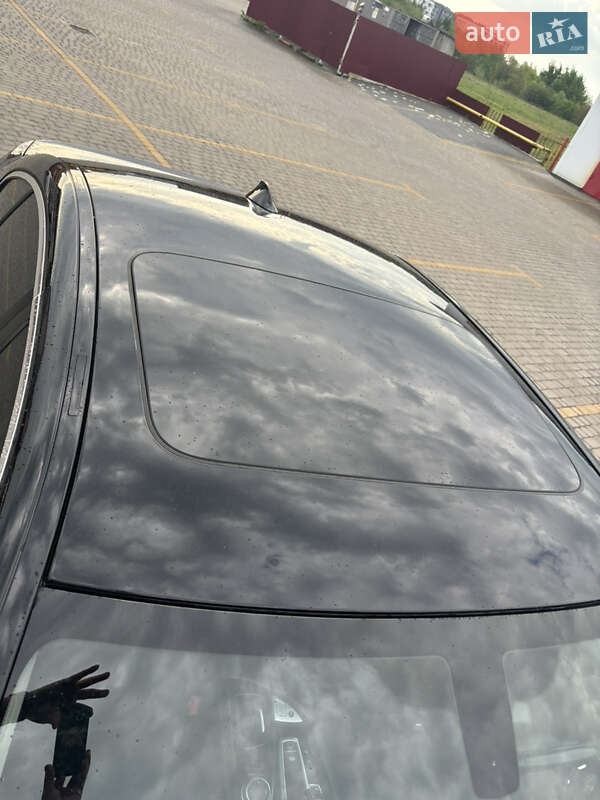 Седан BMW 5 Series 2015 в Львове