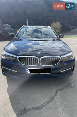 Универсал BMW 5 Series 2020 в 
