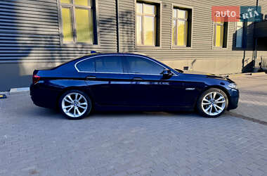 Седан BMW 5 Series 2016 в 