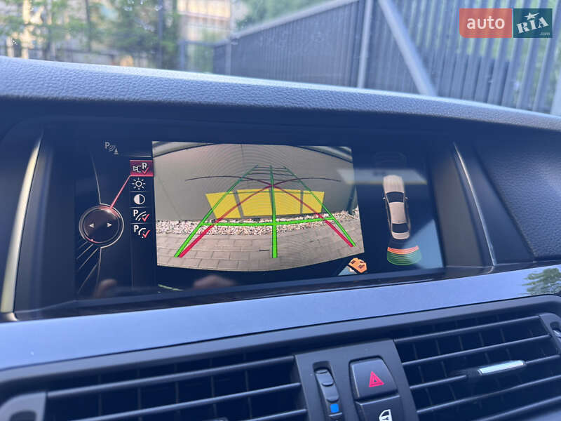 Седан BMW 5 Series 2016 в Запорожье