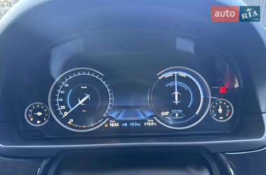 Седан BMW 5 Series 2016 в 