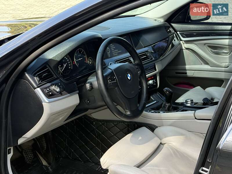 Универсал BMW 5 Series 2012 в Дубно