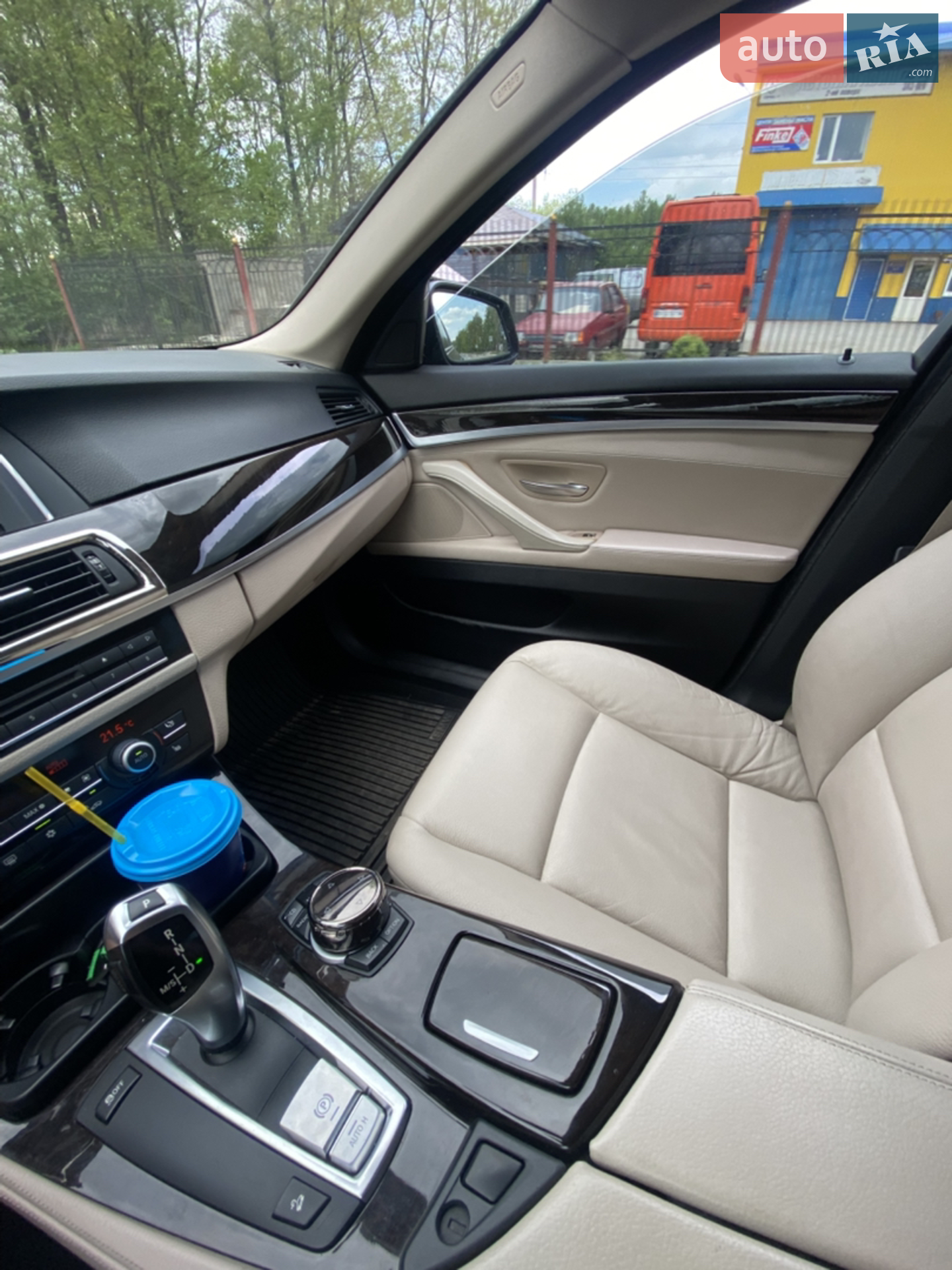 2011 BMW 5er - мініатюра 15