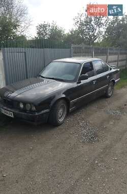 Седан BMW 5 Series 1990 в Києві
