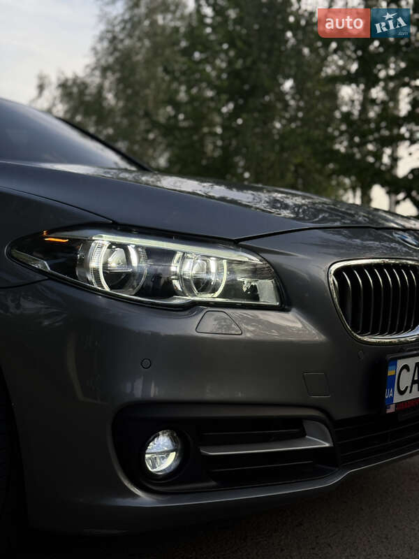 Седан BMW 5 Series 2015 в Умани
