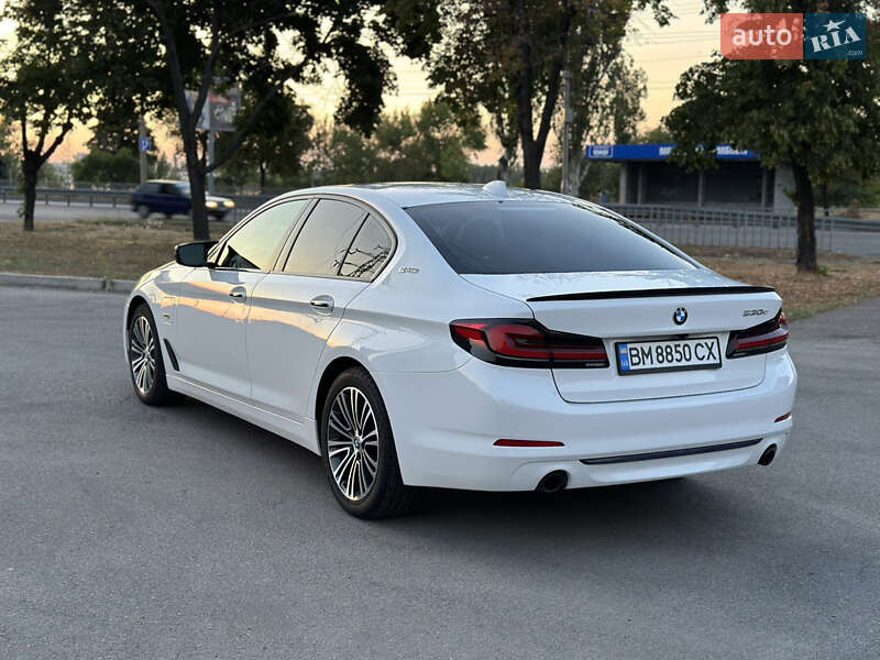 Седан BMW 5 Series 2018 в Днепре