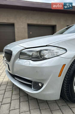Седан BMW 5 Series 2012 в 