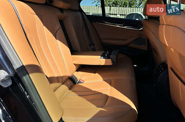 Седан BMW 5 Series 2020 в 