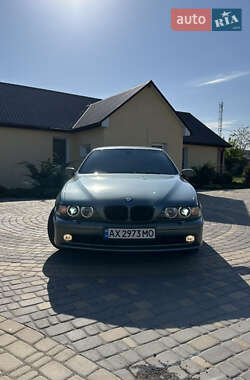 Седан BMW 5 Series 2002 в Харькове