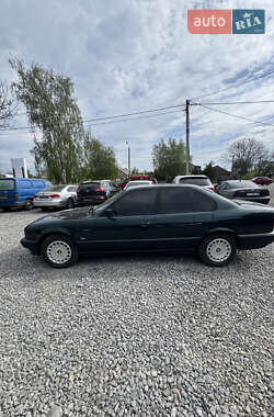 Седан BMW 5 Series 1993 в 