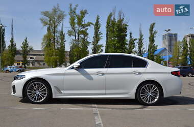 Седан BMW 5 Series 2019 в 