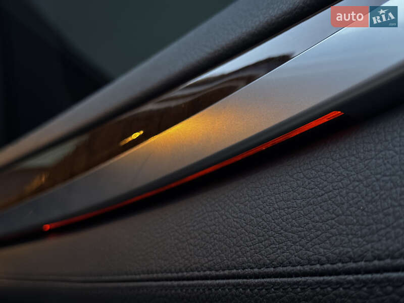 Седан BMW 5 Series 2012 в Житомире
