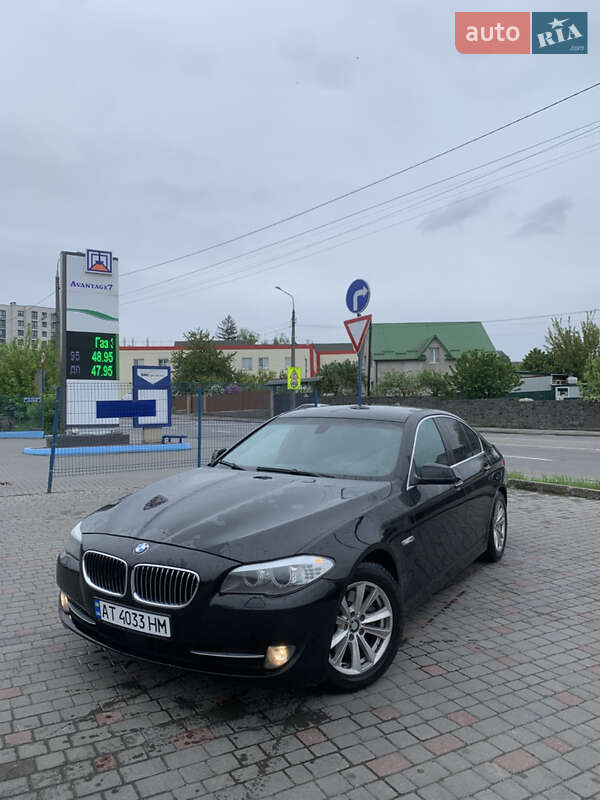 BMW 5 Series 2012