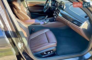 Седан BMW 5 Series 2017 в 