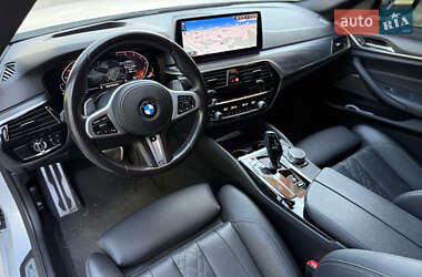 Седан BMW 5 Series 2021 в 