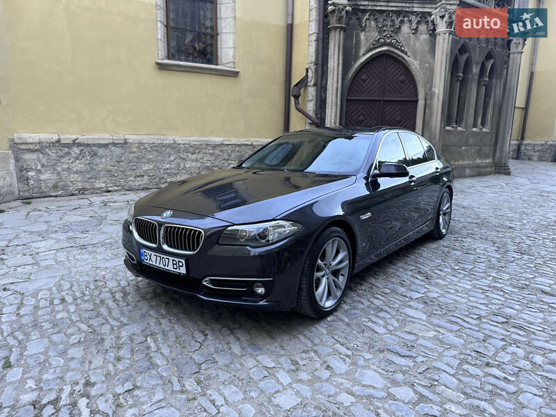Седан BMW 5 Series 2013 в Каменец-Подольском