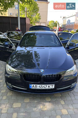Седан BMW 5 Series 2013 в Тульчині
