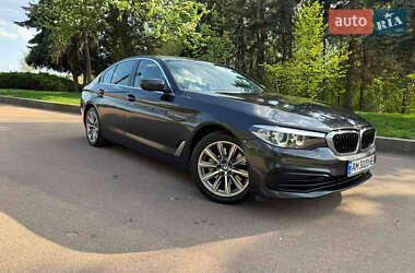 Седан BMW 5 Series 2017 в Киеве